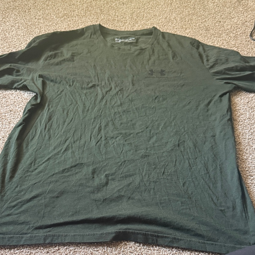 Under Armour Men's Dark Green Short Sleeve Tee